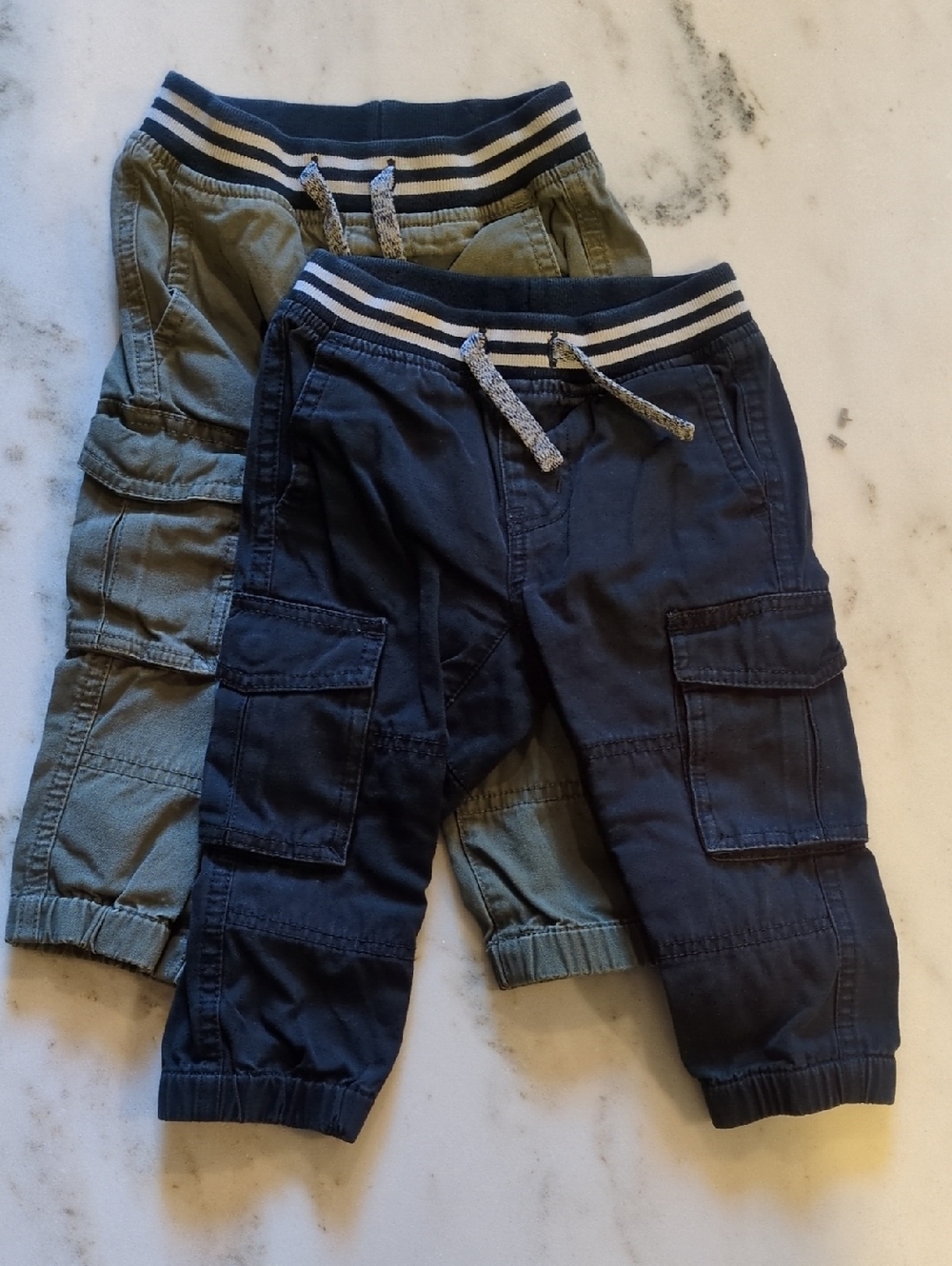 Tea Collection Boys Cargo Joggers 18-24M 2 Pack Navy Olive EUC
